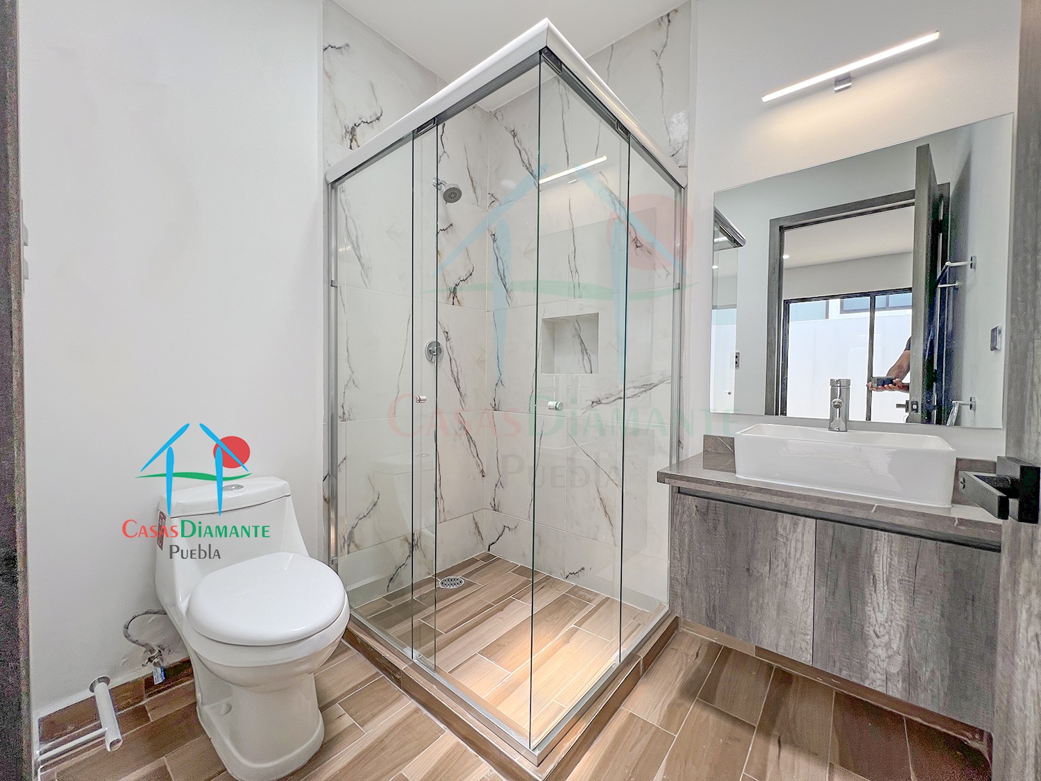 Parque Aguascalientes Casa Lulú - Recámara uno 6